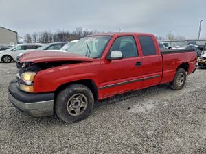 Chevrolet Silverado 1500 C1500 4.8L 8 2004