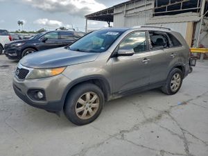Kia Sorento BASE 2.4L 4 2011