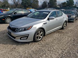 Kia Optima LX 2.4L 4 2015