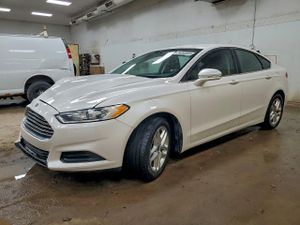 Ford Fusion SE 2.5L 4 2013