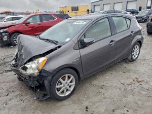 Toyota Prius 1.5L 4 2013