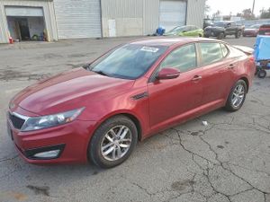 Kia Optima LX 2.4L 4 2013