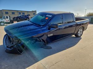 RAM 1500 ST 5.7L 8 2013