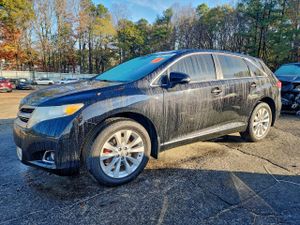 Toyota Venza LE 2.7L 4 2013