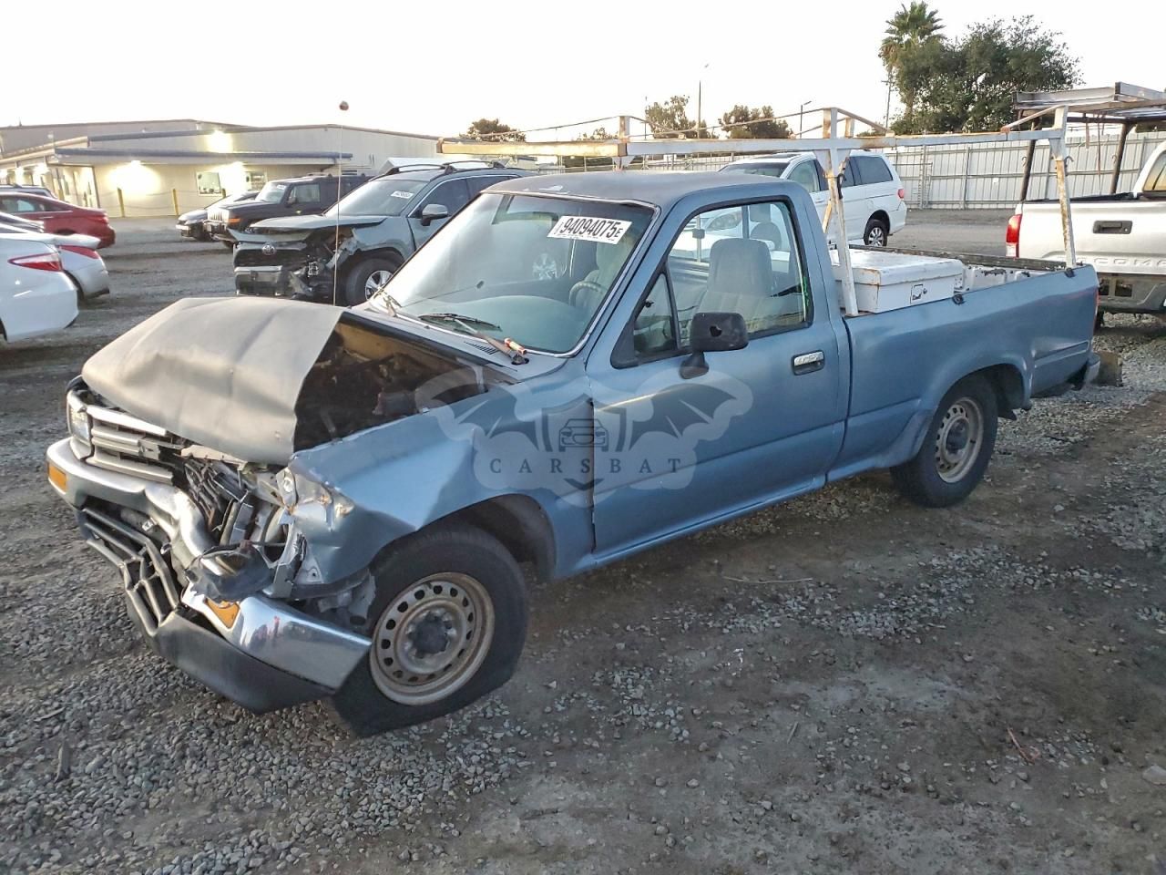 Toyota Hilux 1/2 TON SHORT WHEELBASE DLX 2.4L 4 1989
