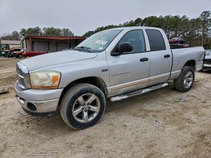 Dodge RAM ST 5.7L 8 2006