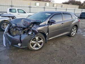 Toyota Venza LE 3.5L 6 2015