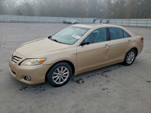 Toyota Camry SE 3.5L 6 2010