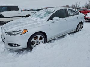 Ford Fusion SE 1.6L 4 2013