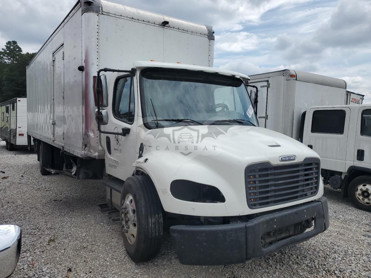 Freightliner Business Class M2 106 MEDIUM DUTY 6.7L 6 2013