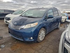 Toyota Sienna XLE 3.5L 6 2011
