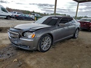 Chrysler 300C 5.7L 8 2011