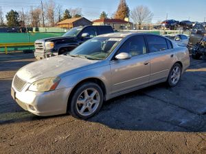 Nissan Altima SE 3.5L 6 2002