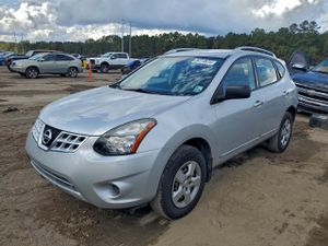 Nissan Rogue S 2.5L 4 2015