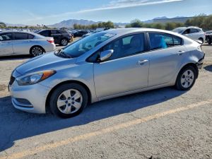 Kia Cerato / Forte / K3 LX 1.8L 4 2015