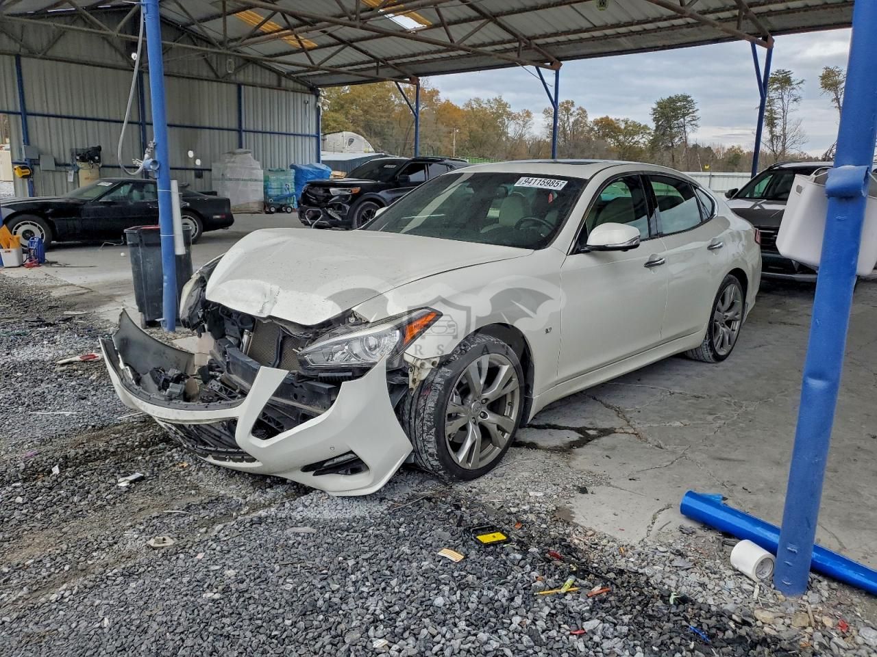 Infiniti Q70 3.7 3.7L 6 2015