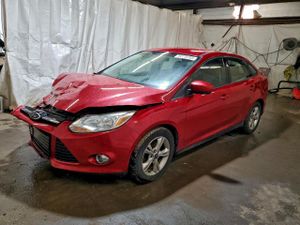 Ford Focus SE 2.0L 4 2012