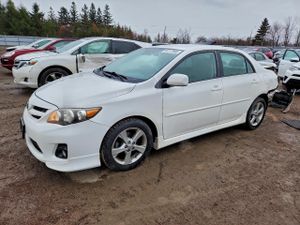 Toyota Corolla BASE 1.8L 4 2011