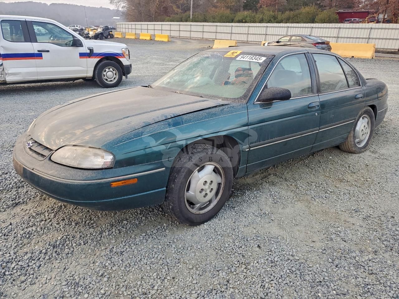 Chevrolet Lumina BASE 3.1L 6 1999