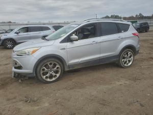 Ford Escape TITANIUM 2.0L 4 2013