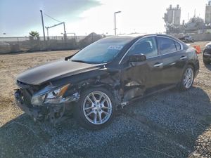 Nissan Maxima 3.5L 6 2013