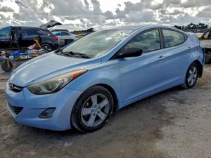 Hyundai Elantra GLS 1.8L 4 2013