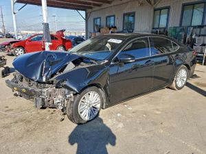 Lexus ES 3.5L 6 2013