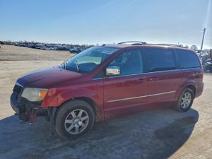 Chrysler Town & Country TOURING PLUS 3.8L 6 2010