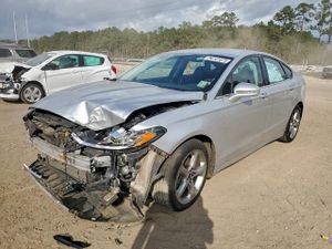 Ford Fusion SE 1.6L 4 2013