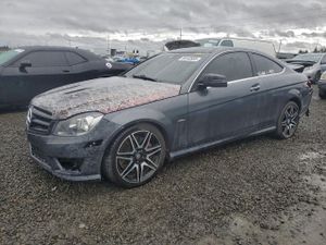Mercedes-Benz C 250 1.8L 4 2013