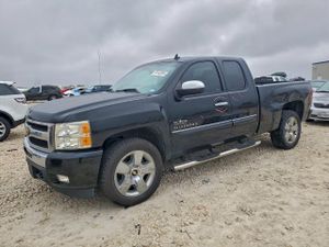 Chevrolet Silverado 1500 C1500 LT 5.3L 8 2011