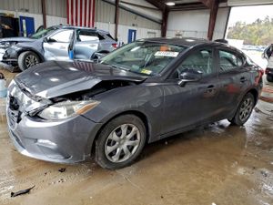 Mazda 3 SV 2.0L 4 2015