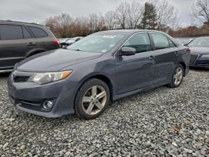 Toyota Camry L 2.5L 4 2013
