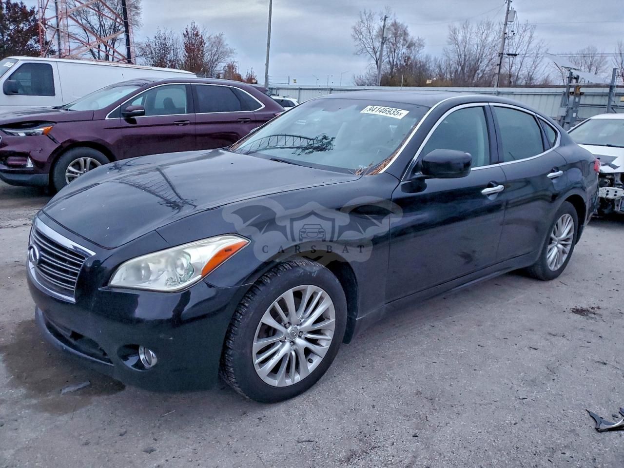 Infiniti M37 X 3.7L 6 2012