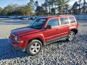 Jeep Patriot LATITUDE 2.0L 4 2014