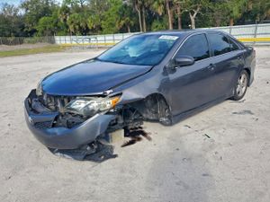 Toyota Camry L 2.5L 4 2014