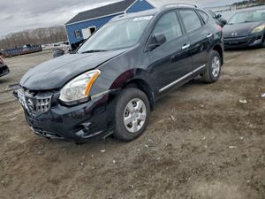 Nissan Rogue S 2.5L 4 2014