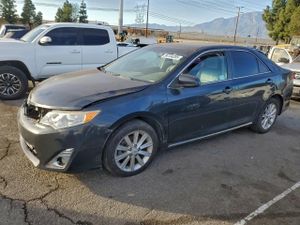 Toyota Camry BASE 2.5L 4 2012