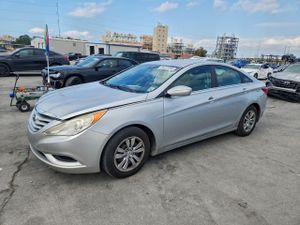 Hyundai Sonata GLS 2.4L 4 2012