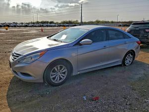 Hyundai Sonata GLS 2.4L 4 2012