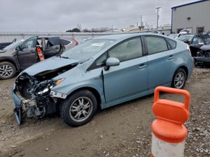 Toyota Prius 1.8L 4 2015