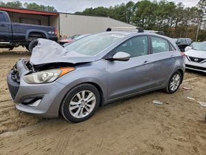 Hyundai Elantra 1.8L 4 2013