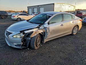 Nissan Altima 2.5 2.5L 4 2015
