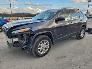 Jeep Cherokee LATITUDE 2.4L 4 2015