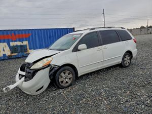 Toyota Sienna XLE 3.5L 6 2008