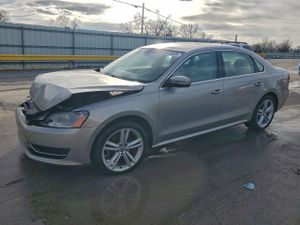 Volkswagen Passat 2.0L 4 2014