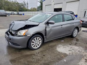 Nissan Sentra S 1.8L 4 2015
