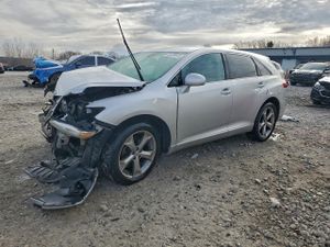 Toyota Venza LE 3.5L 6 2012
