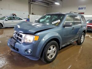 Ford Escape XLT 2.5L 4 2012
