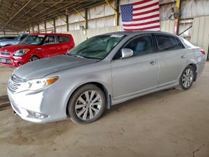 Toyota Avalon BASE 3.5L 6 2011